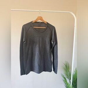 Lululemon swiftly tech long sleeve size 12